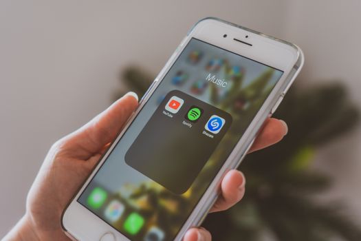 Top Mobile Torrent Apps for Streaming: A 2024 Guide