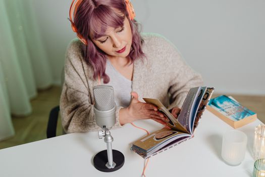 Unlock the World of Audiobooks & Podcasts with Torrents Safely